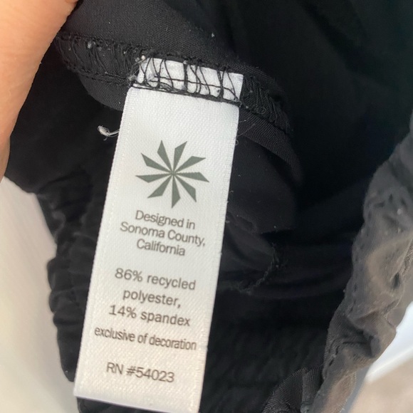 Athleta Chelsea Pants - Picture 3 of 11